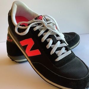 New Balance 410 Sneakers